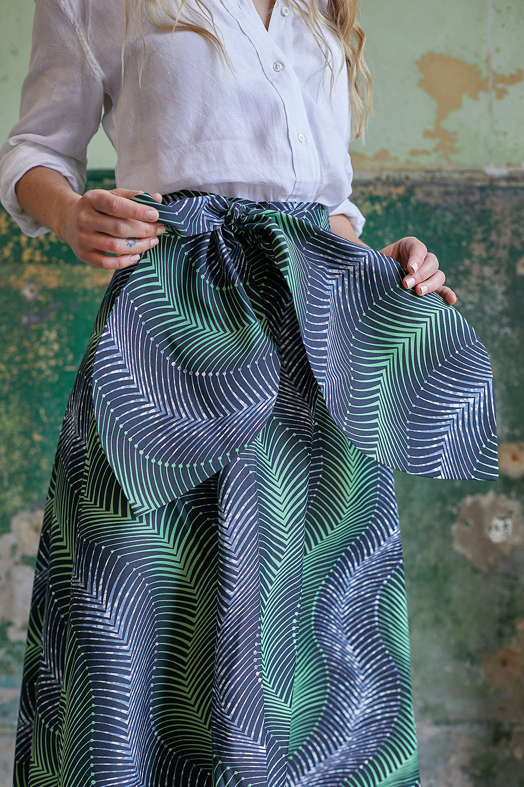 The Rose Skirt - Feather