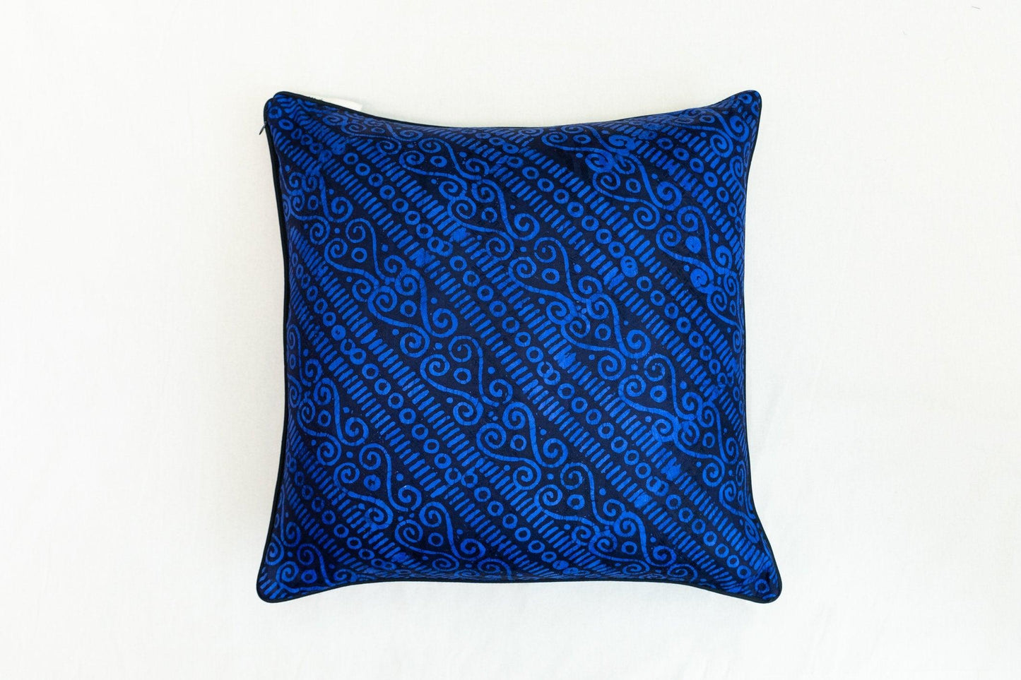 Cushion – Large, Organic Cotton, Indigo - ULO Australia